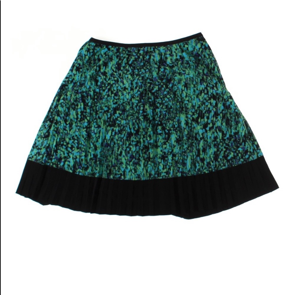 Liz Claiborne casual skirt size 8